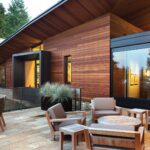 Russin_Banner_Applications_Western-Red-Cedar-Siding
